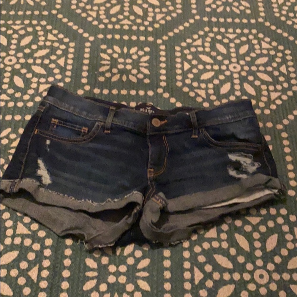 Hollister Low Rise Denim Short Shorts size 5